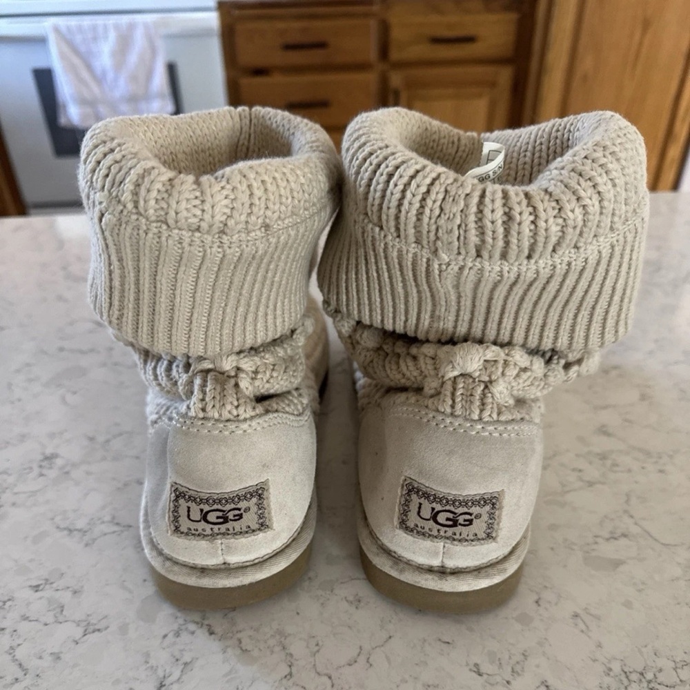 UGG Australia Women's Classic Argyle Knit Pull On Boots Cream - Size 8 - Picture 2 of 6